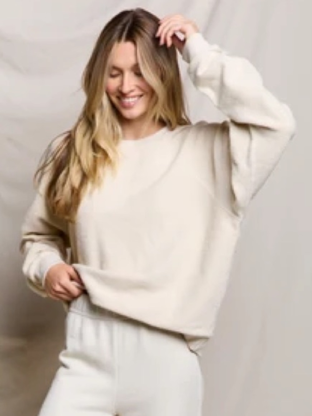 Perfectwhitetee ziggy oversized
reverse fleece oversized crew neck sweatshirt